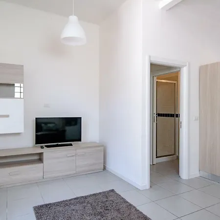 Spazio Borsieri 16 -by House Of Travelers- Apartament Como
